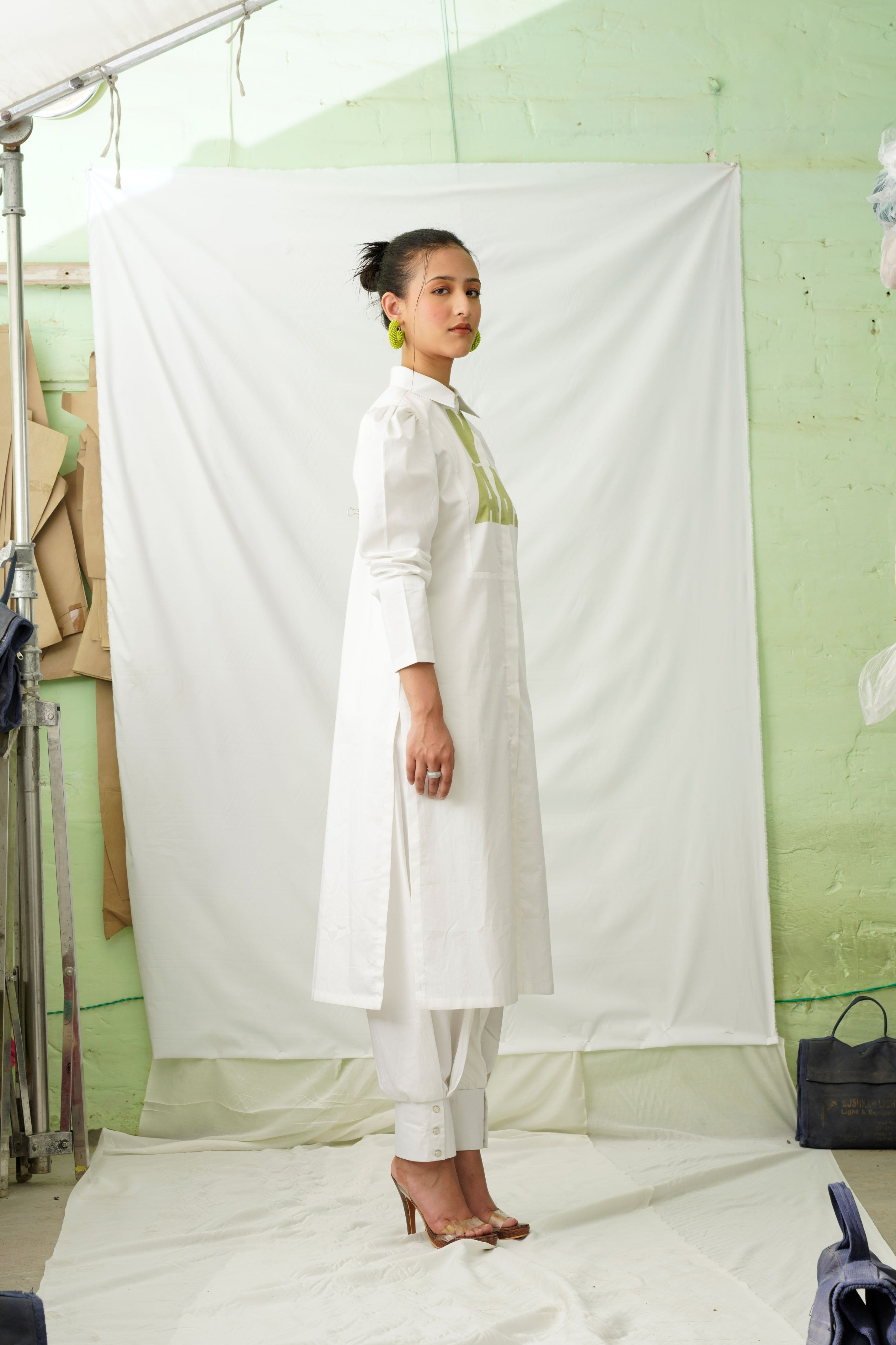 How long have you been with her ? kurta set